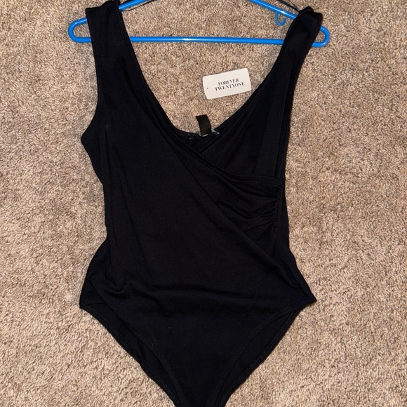 Black Crisscross Bodysuit - Picture 3 of 3